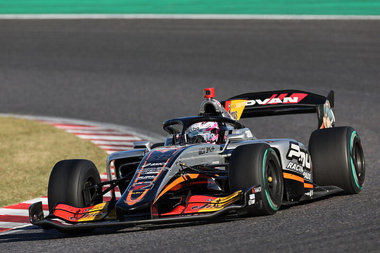 決勝5位は坪井翔（P. MU/CERUMO・INGING SF23）