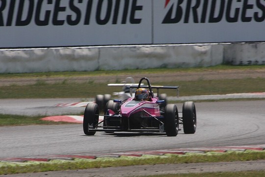 優勝は渡会太一（FTKレヴレーシングガレージ）