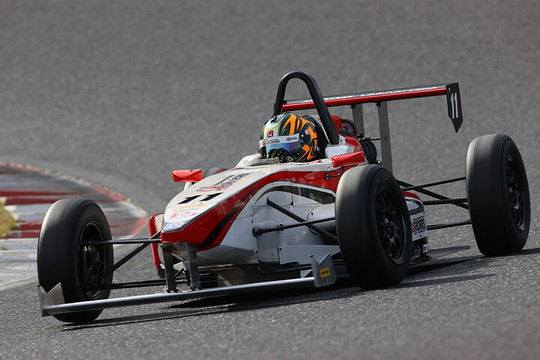 予選3位は村田悠磨(Rn-sports制動屋Vierueka) 予選3位は村田悠磨(Rn-sports制動屋Vierueka)