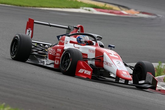 予選3位は小出峻(HFDP WITH TODA RACING) 予選3位は小出峻(HFDP WITH TODA RACING)