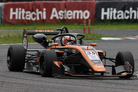 予選4位は野中誠太(PONOS Racing TOM\'S 320 TGR-DC) 予選4位は野中誠太(PONOS Racing TOM\'S 320 TGR-DC)