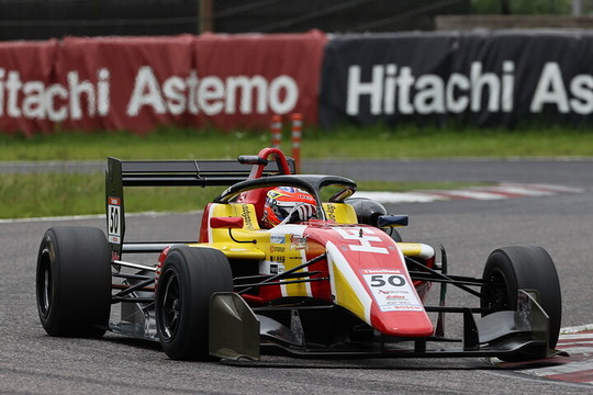 予選5位は木村偉織(HFDP WITH B-MAX RACING) 予選5位は木村偉織(HFDP WITH B-MAX RACING)