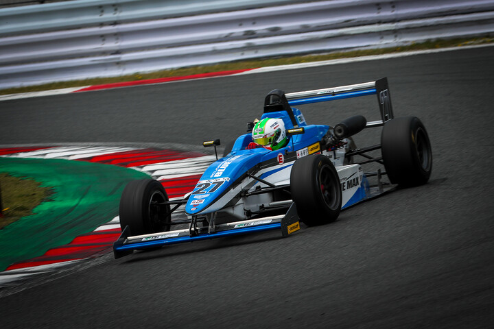 決勝2位は徳升広平（BLUE☆MAX-AAA-RK）