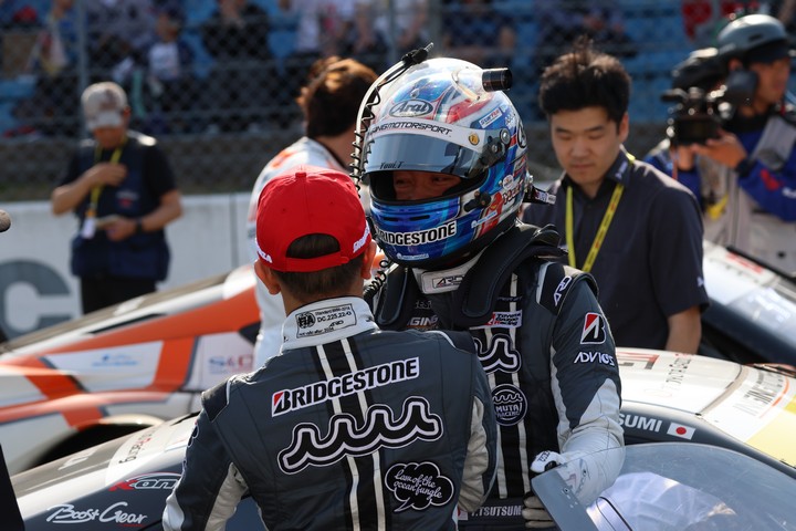 GT300クラスで優勝した堤優威／平良響組（2号車・muta Racing GR86 GT）