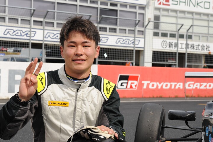 優勝した迫隆眞（制動屋）