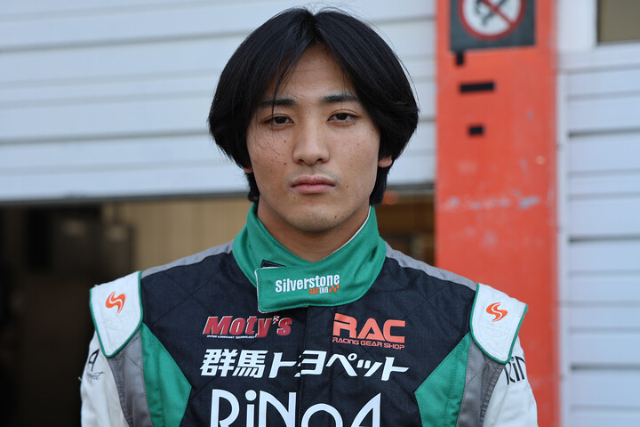 予選4位は丸山陽平（群馬トヨペットTEAM RiNoA）