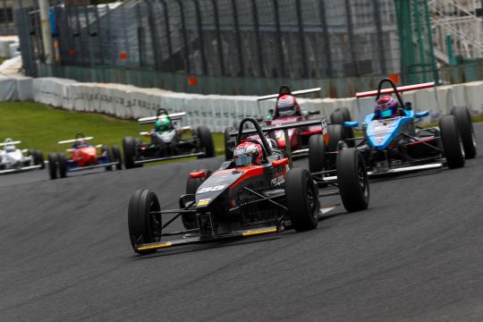 上位陣のバトル