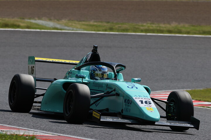 第3戦予選5位、第4戦予選8位の新原光太郎（YBS Verve影⼭MCS4）