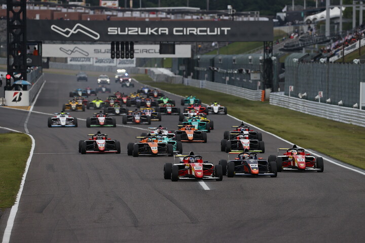 11周の決勝がスタートした