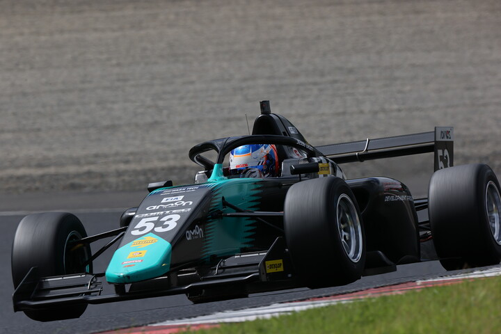 レース6、レース8とも予選2位のジェシー・レイシー（G FORCE F111/3）