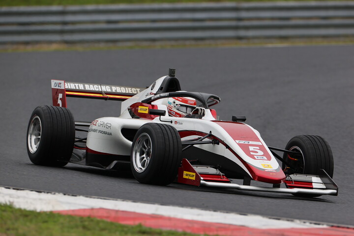 決勝2位はミハエル・サウター（G FORCE F111/3）