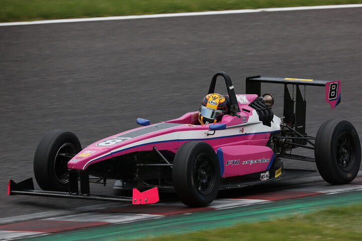 予選3位は渡会太一（FTKレヴレーシングガレージ）