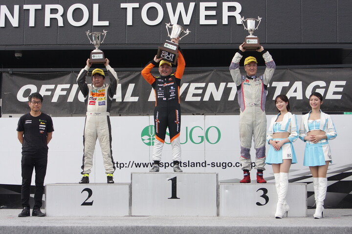 ジェントルマンクラスの表彰式