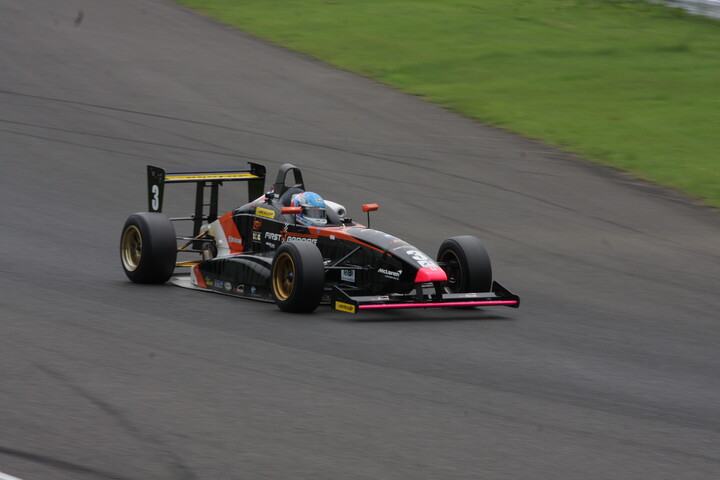 予選6位でジェントルマンクラス予選2位は舩井俊仁（ファーストガレージFG108）