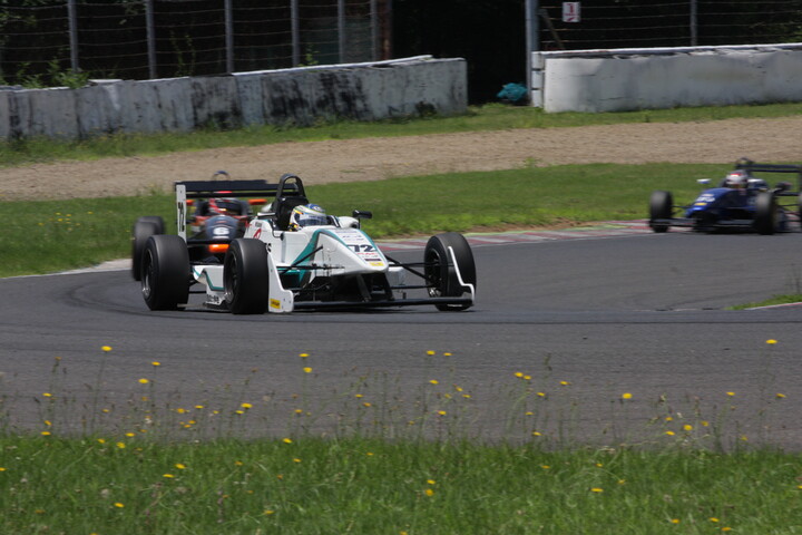 決勝3位は金井亮忠（チームNATS正義001）