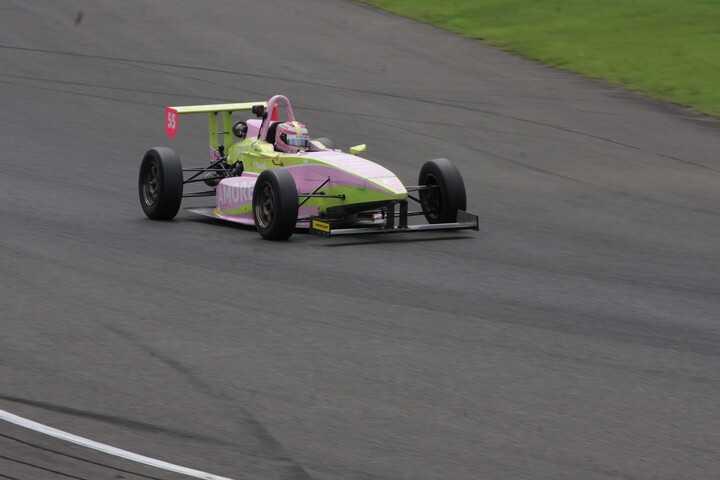 マスタークラスポールポジションは坂倉慎哉（AORE TOKYO with Racing）