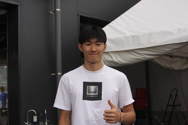 予選2位の松井啓人（FTKレヴレーシングガレージ）