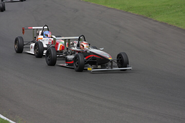 決勝4位は田中風輝（M2engineering KK-SII）