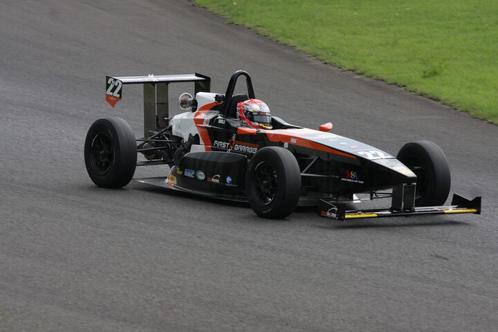 決勝5位は酒井翔太（ファーストガレージKK-SII）