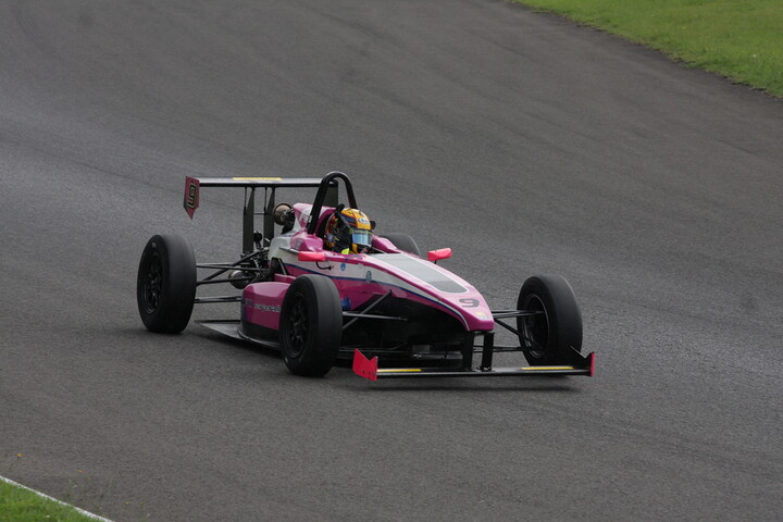 優勝は渡会太一（FTKレヴレーシングガレージ）