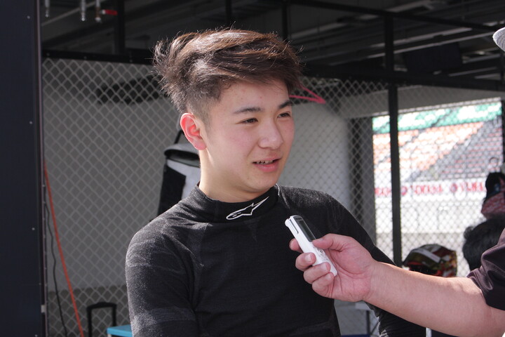 決勝4位の田中風輝（M2engineering KK-SII）