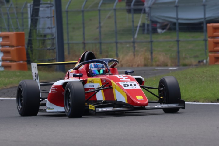 決勝3位は野村勇斗（HFDP with B-Max Racing）