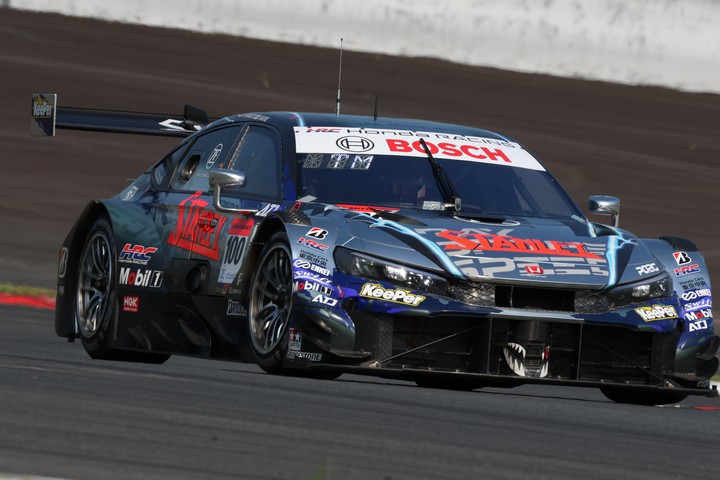 GT500クラス予選2位はSTANLEY CIVIC TYPE R-GT（山本尚貴／牧野任祐）