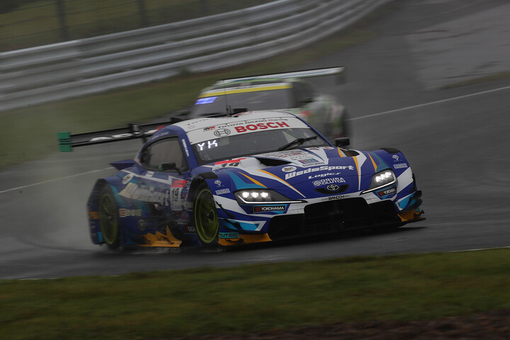 公式練習：GT500クラス3位はWedsSport ADVAN GR Supra（国本雄資／阪口晴南）