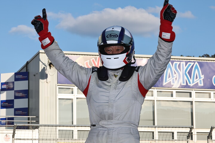 優勝したハンマー伊澤（アルカディア☆ハンマーRハヤテ）