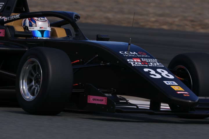 決勝2位は卜部和久（TGR-DC RS FR）