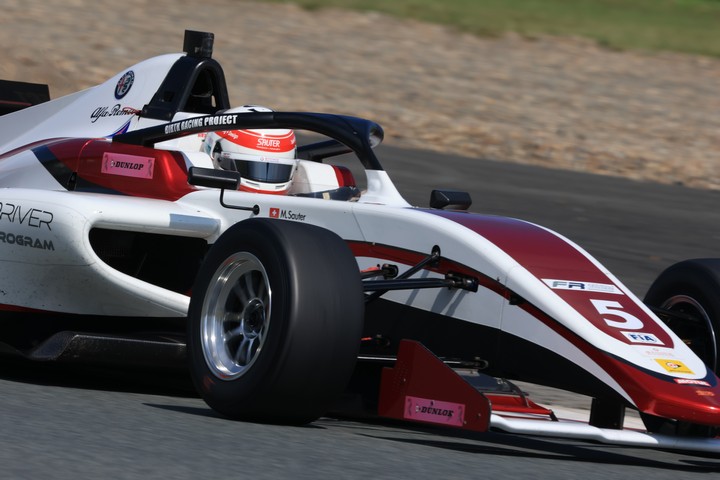 決勝3位はミハエル・サウター（G FORCE F111/3）