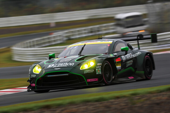 GT300クラス予選3位はD'station Vantage GT3（藤井誠暢／チャーリー・ファグ）