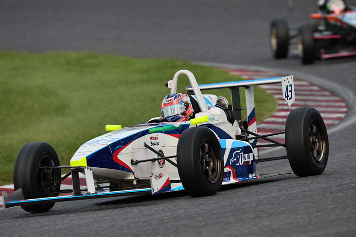 決勝2位は小田優（Drago CORSE TAKE）