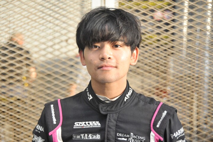 優勝した岡本大地（FTKレヴレーシングガレージ）