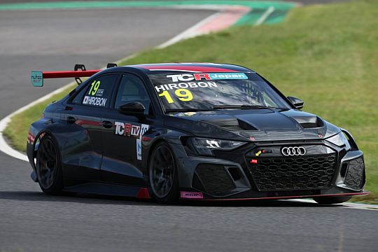 優勝はHIROBON（バースレーシングプロジェクト【BRP】）