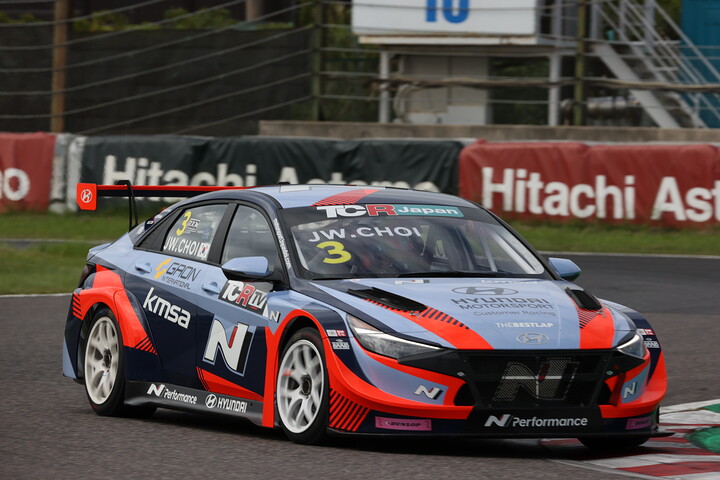 ポールポジションはチェジョンウォン（KMSA MOTORSPORT N）