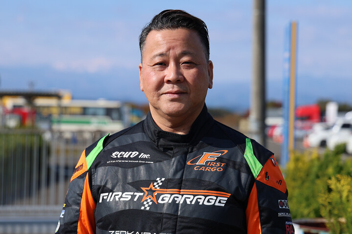 予選5位、ジェントルマンクラスポールポジションのKAMIKAZE（FIRST GARAGE & 04W）