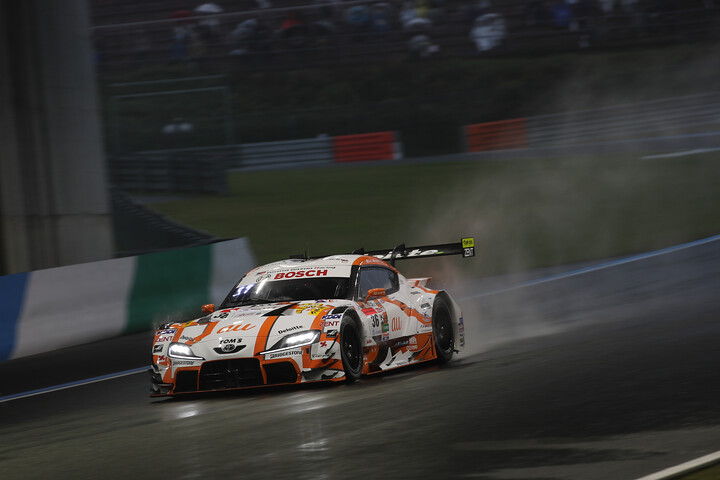 GT500クラス予選3位はau TOM'S GR Supra（坪井翔／山下健太）