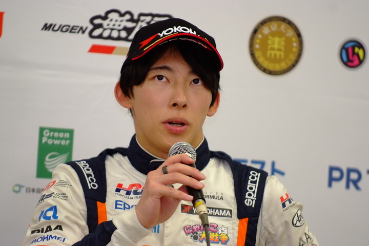 予選記者会見：3位の佐藤蓮（PONOS NAKAJIMA RACING）