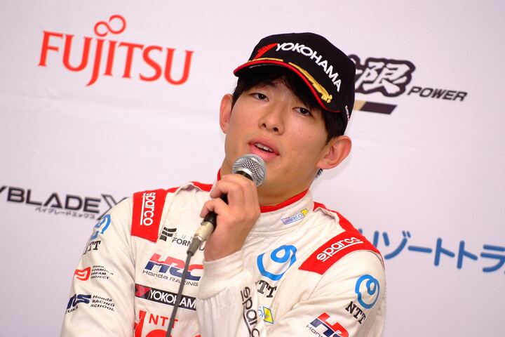 予選記者会見：2位の太田格之進（DOCOMO TEAM DANDELION RACING）