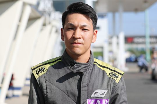 ポールポジションを獲得した伊藤駿（ZAP SPEED 10V ED）
