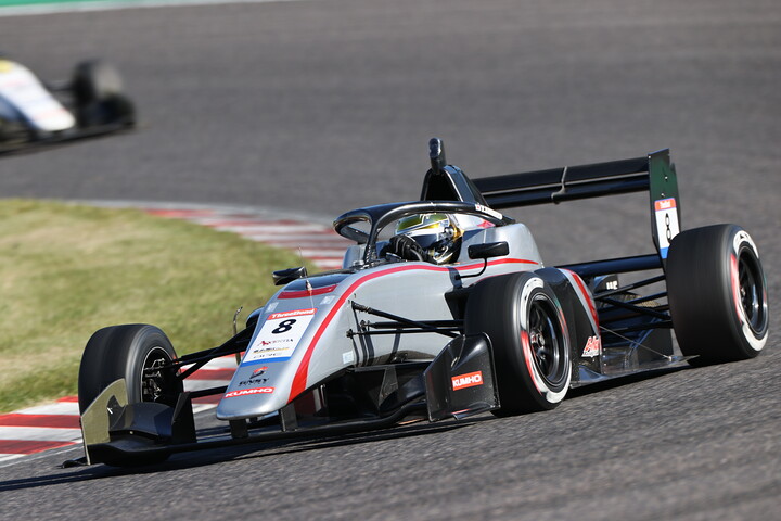 マスタークラス優勝は清水康弘（GNSY 324）