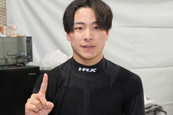 第16戦予選3位、第17戦ポールポジションの中村仁（TOM'S）