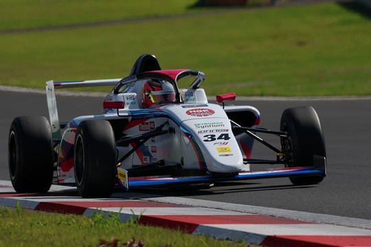 決勝2位は清水啓伸(Drago CORSE MCS4-24) 決勝2位は清水啓伸(Drago CORSE MCS4-24)