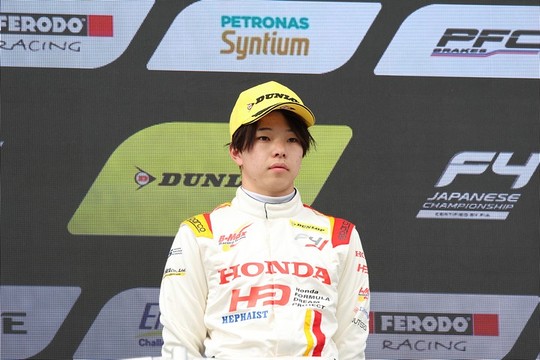 決勝3位の洞地遼⼤(HFDP WITH B-max Racing Team) 決勝3位の洞地遼⼤(HFDP WITH B-max Racing Team)