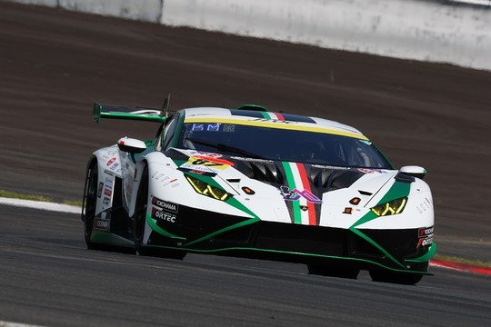 GT300クラス予選2位はMETALIVE S Lamborghini GT3(松浦孝亮/坂口夏月) GT300クラス予選2位はMETALIVE S Lamborghini GT3(松浦孝亮/坂口夏月)