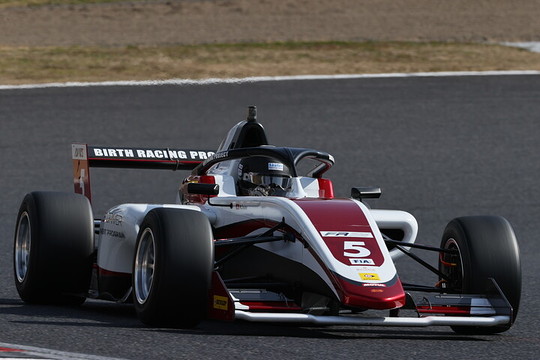 レース1予選3位、レース2ポールポジションのミハエル・サウター（G FORCE F111/3）