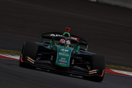 優勝は坪井翔（VANTELIN TOM\'S SF23）