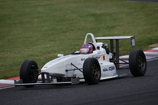 決勝4位は鈴木七瀬（FORM with 雅企画）