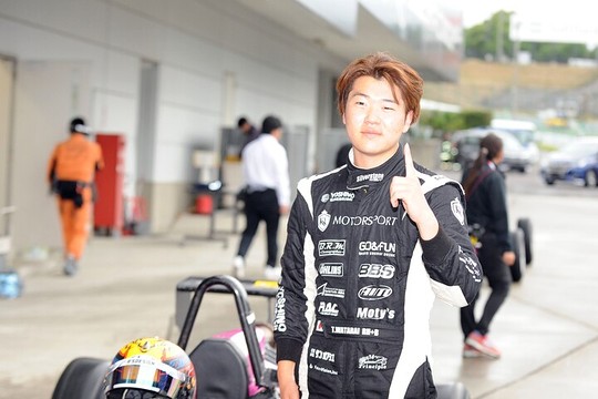 優勝した渡会太一（FTKレヴレーシングガレージ）